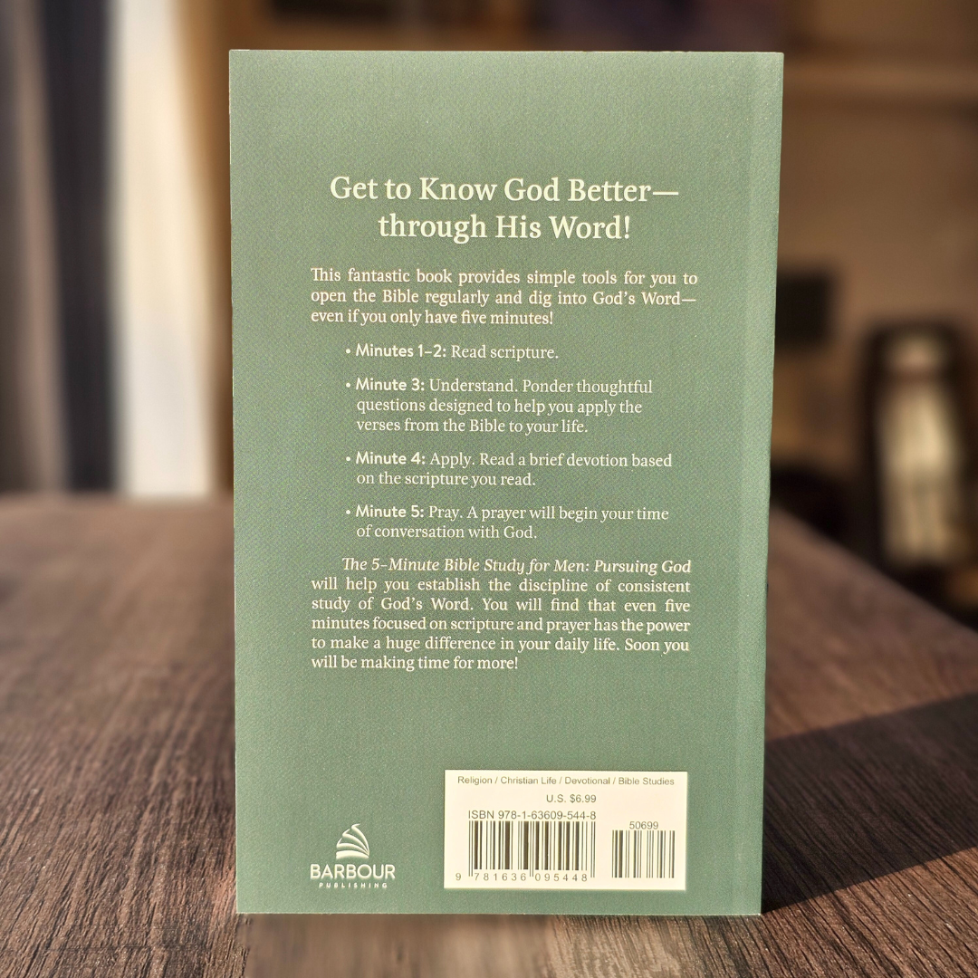 The 5-Minute Bible Study for Men: Pursuing God