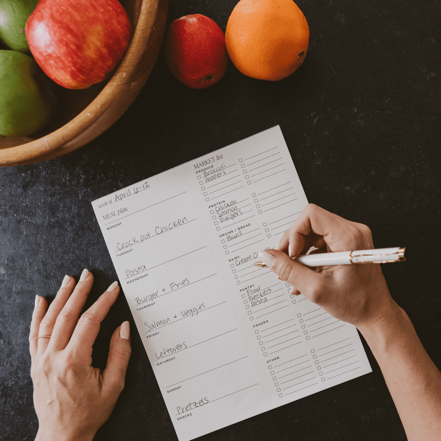 Weekly Meal Planner Notepad – 52 Tear-Off Sheets